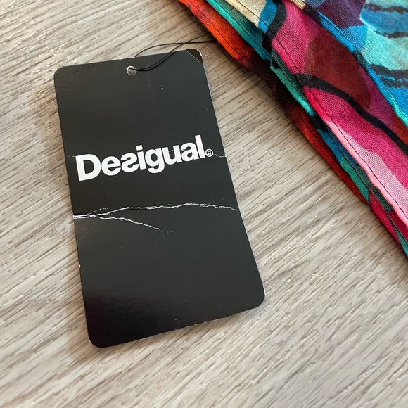 NWT - DESIGUAL Large Colorful Mandala Print Designer Scarf Wrap. - Picture 3 of 12